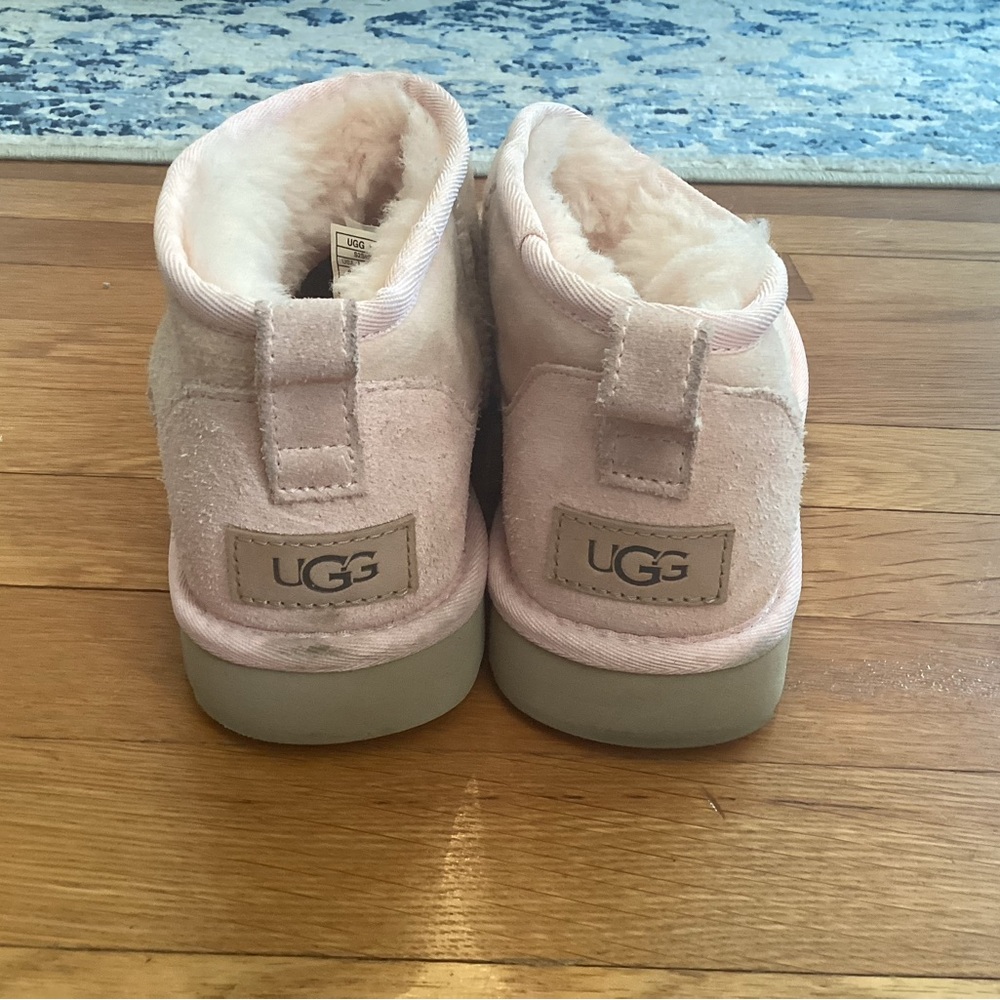 UGG Pink Short Shearling Lined Winter Boots - Picture 5 of 7